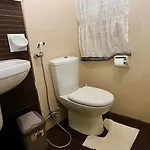 Apartment Pearl Apts *